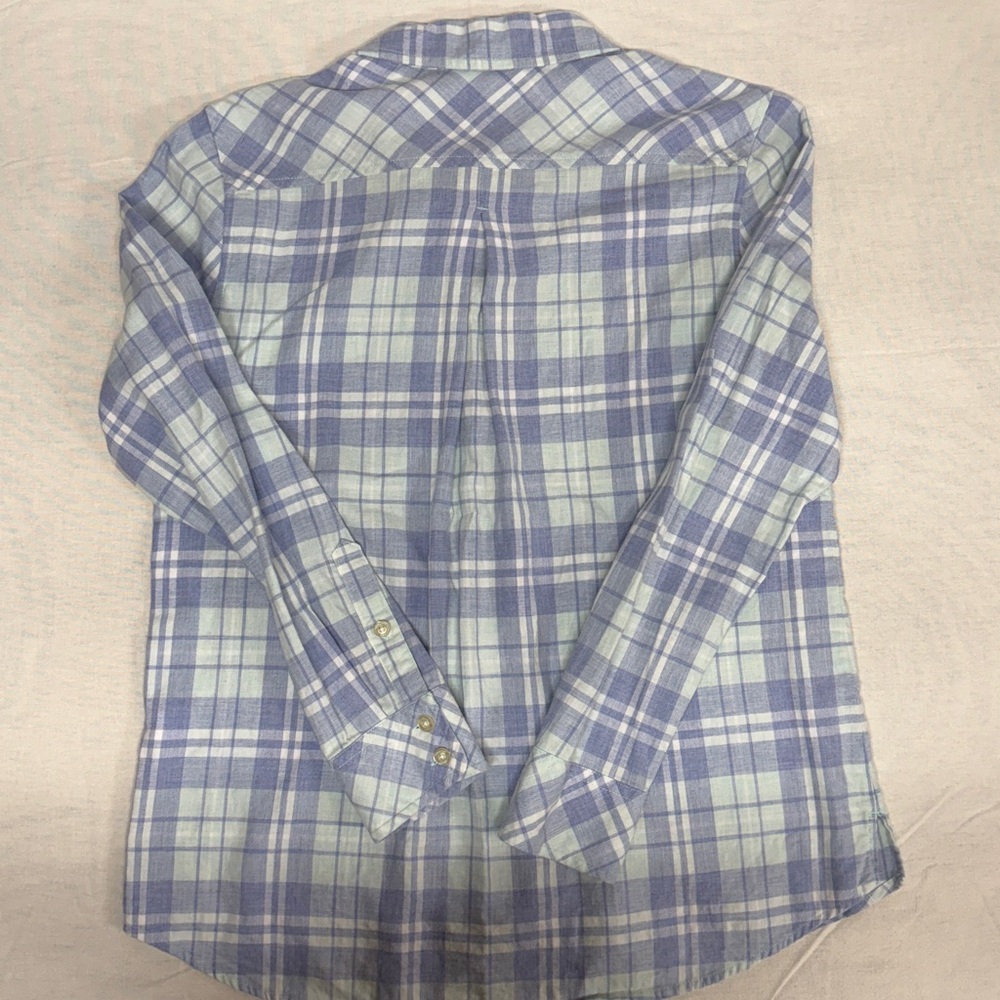 Vineyard Vines Button Down - Picture 4 of 4